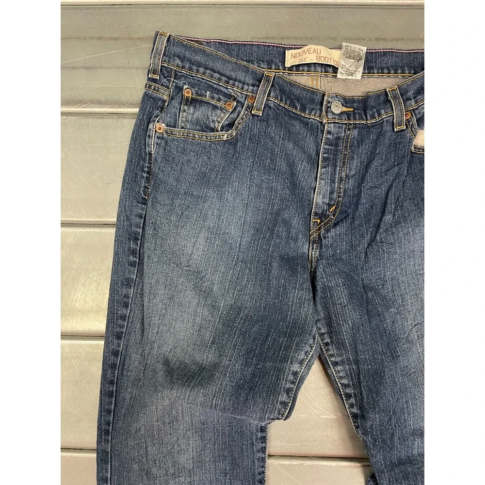 Levis 515 Nouveau Bootcut Jeans‎ Womens 34x32 Blue Medium/Dark Wash Denim